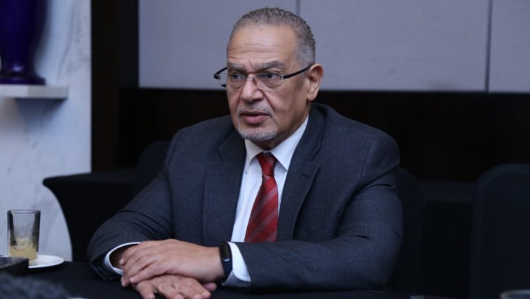 عبد اللطيف - فورد - اوتو جميل