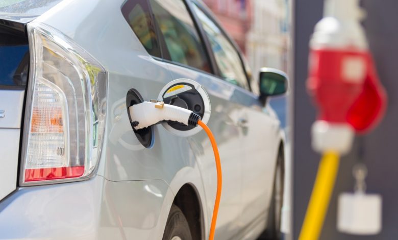 دعم السيارات الكهربائية , مصر , السيارات الكهربائية , وزارة قطاع الأعمال , إليكترفايد , Electrified , أيمن محمد , محطات الشحن