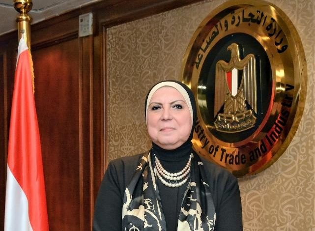 معفاة الجمارك - وزيرة الصناعة - صندوق تمويل شراء مركبات النقل السريع